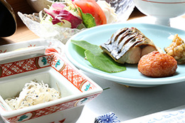 ご朝食